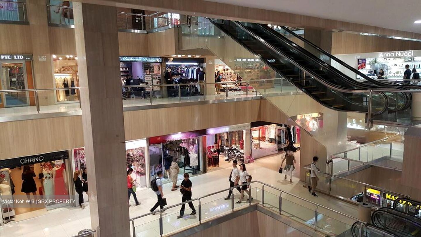 Scotts Road (D9), Retail #504182401